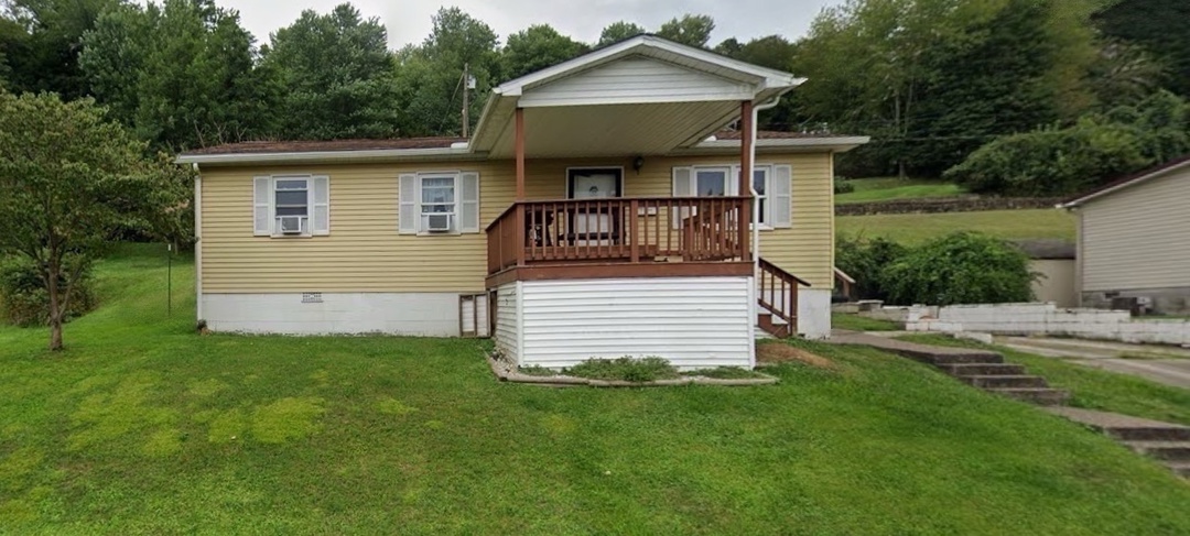 145 High St foreclosure property image