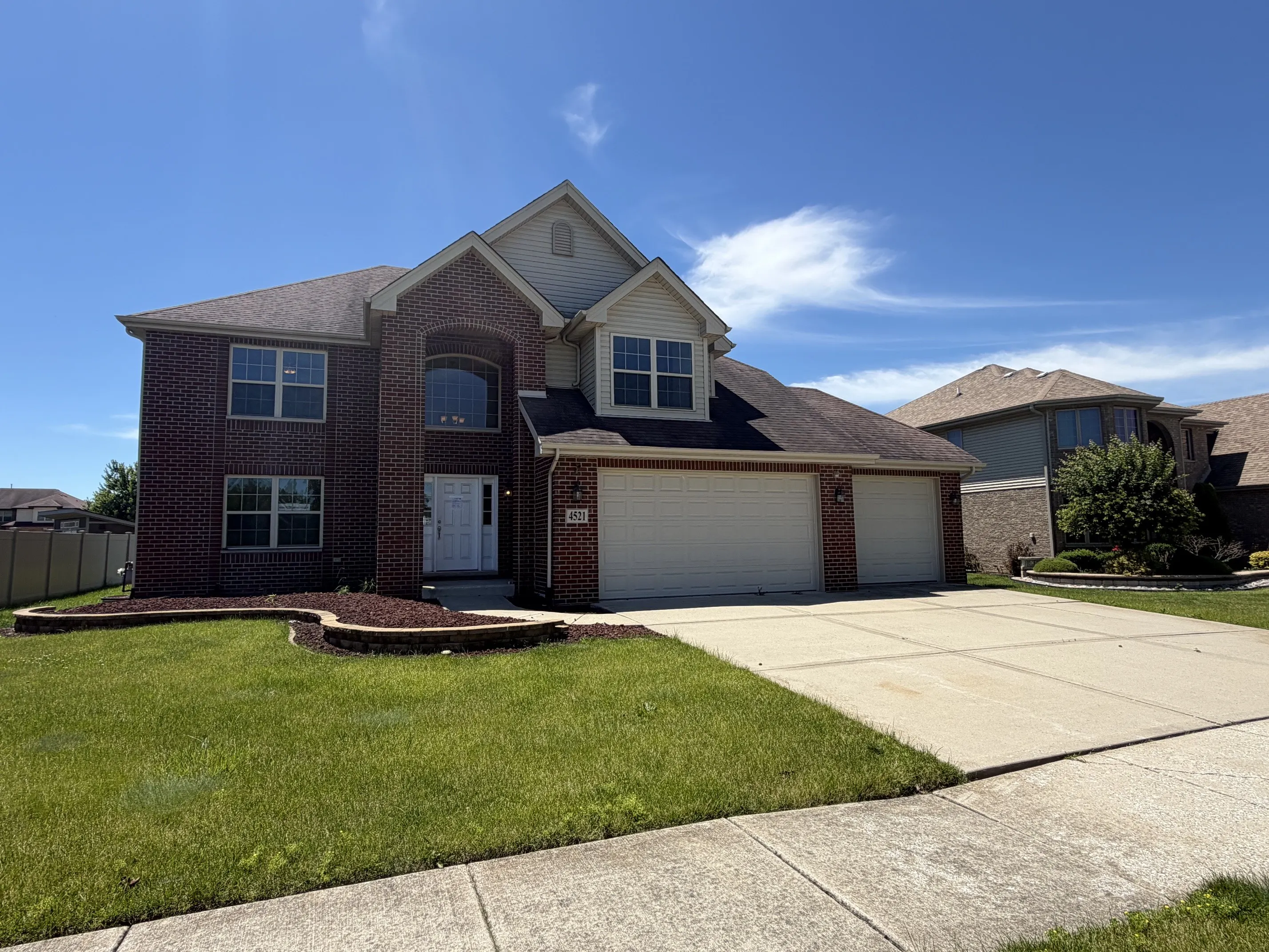 4521 203rd St foreclosure property image