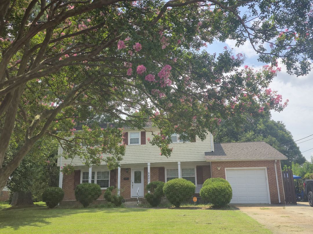 5401 Susquehanna Dr foreclosure property image