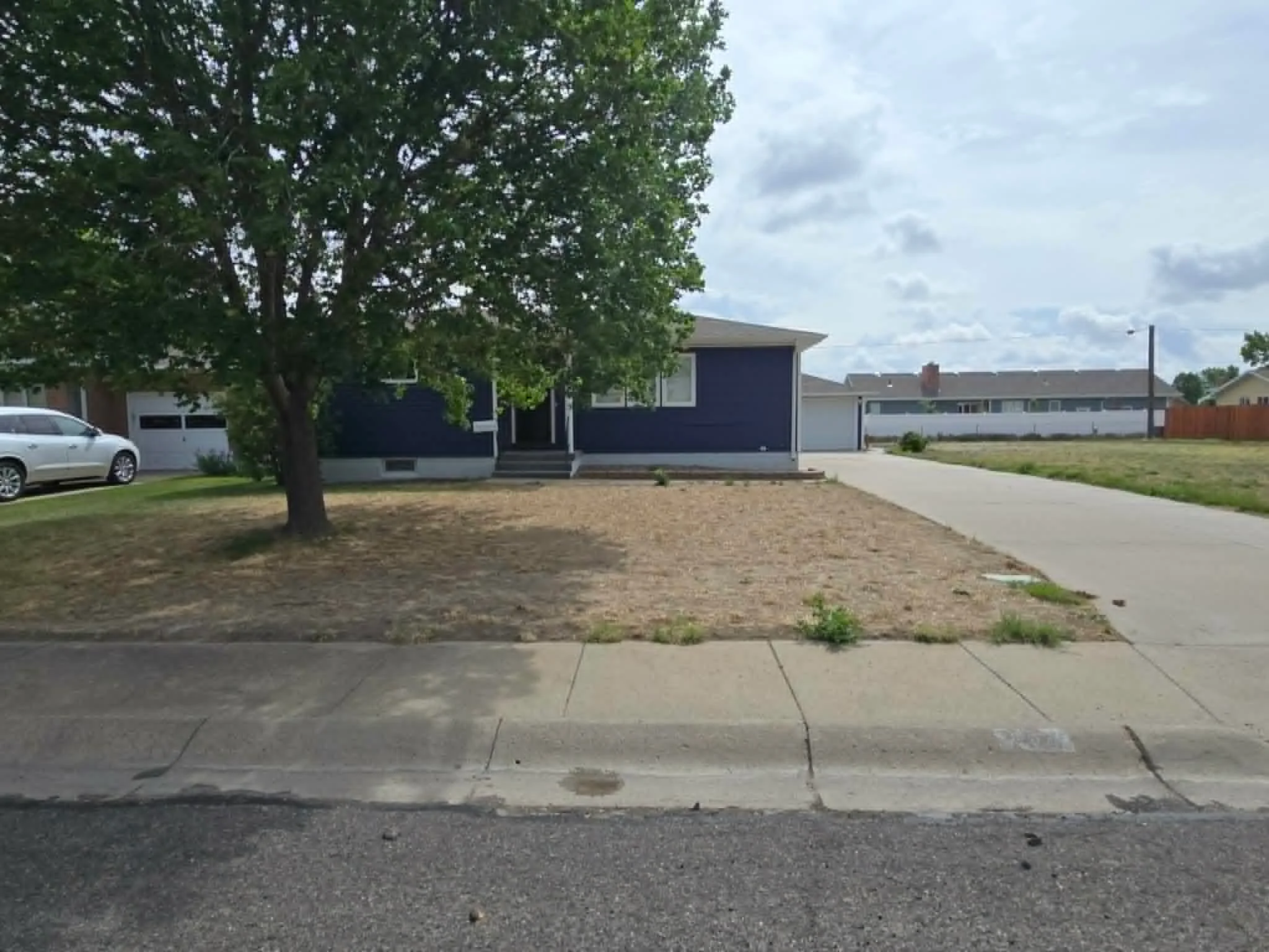 2427 Craig Ave foreclosure property image