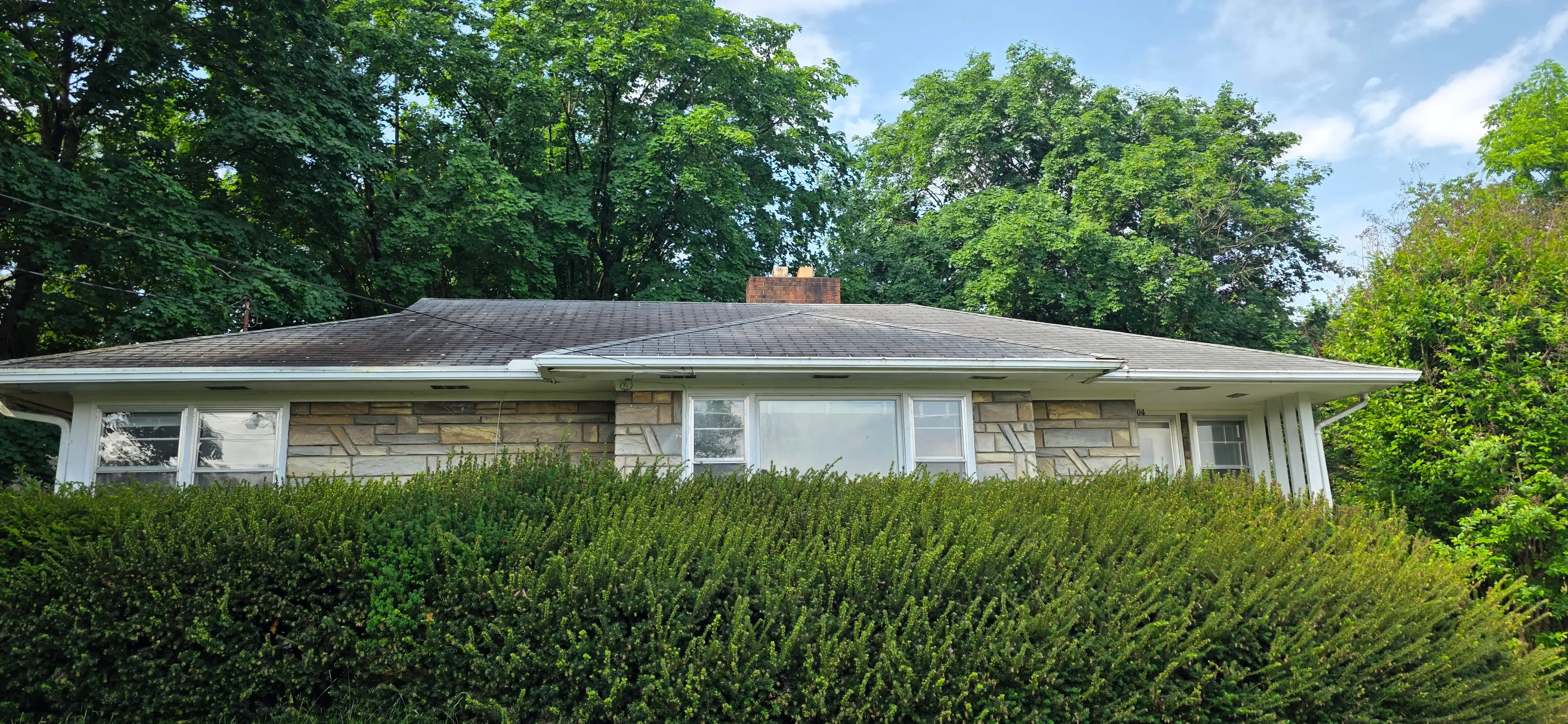104 E South St foreclosure property image